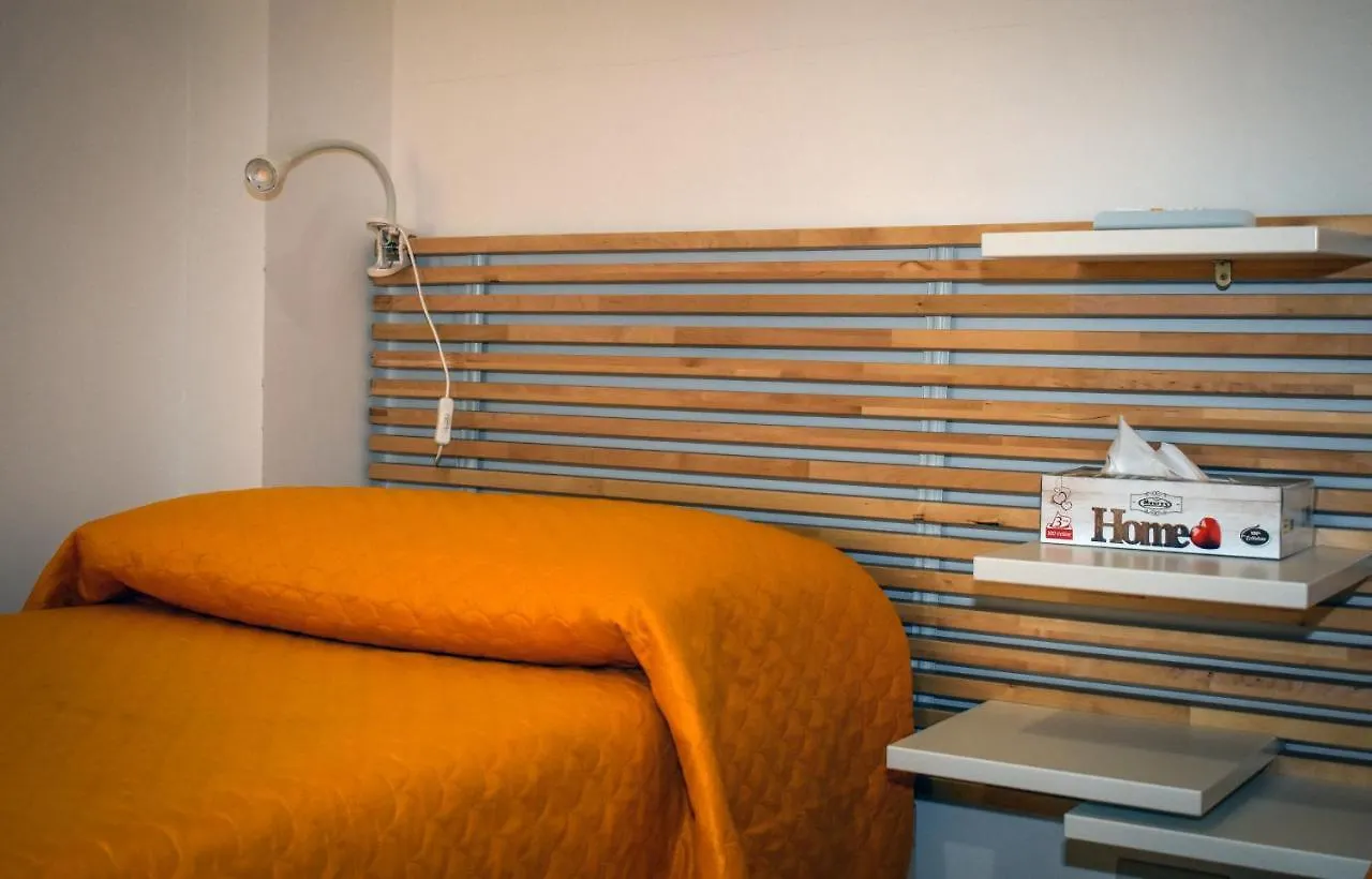Mau Beach House Lido di Ostia 0*,